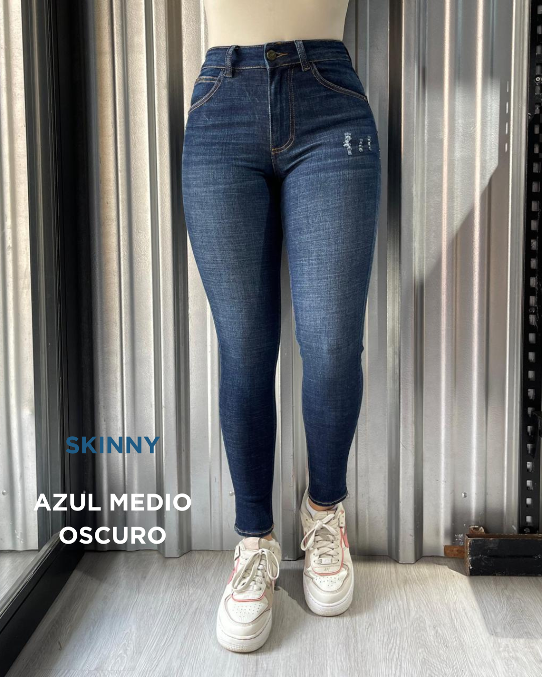 Jean skinny/mom fit strech tiro alto
